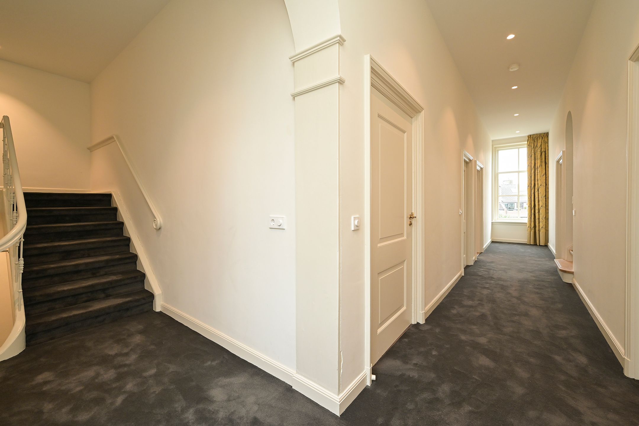 Foto 18 van Schoolstraat 2