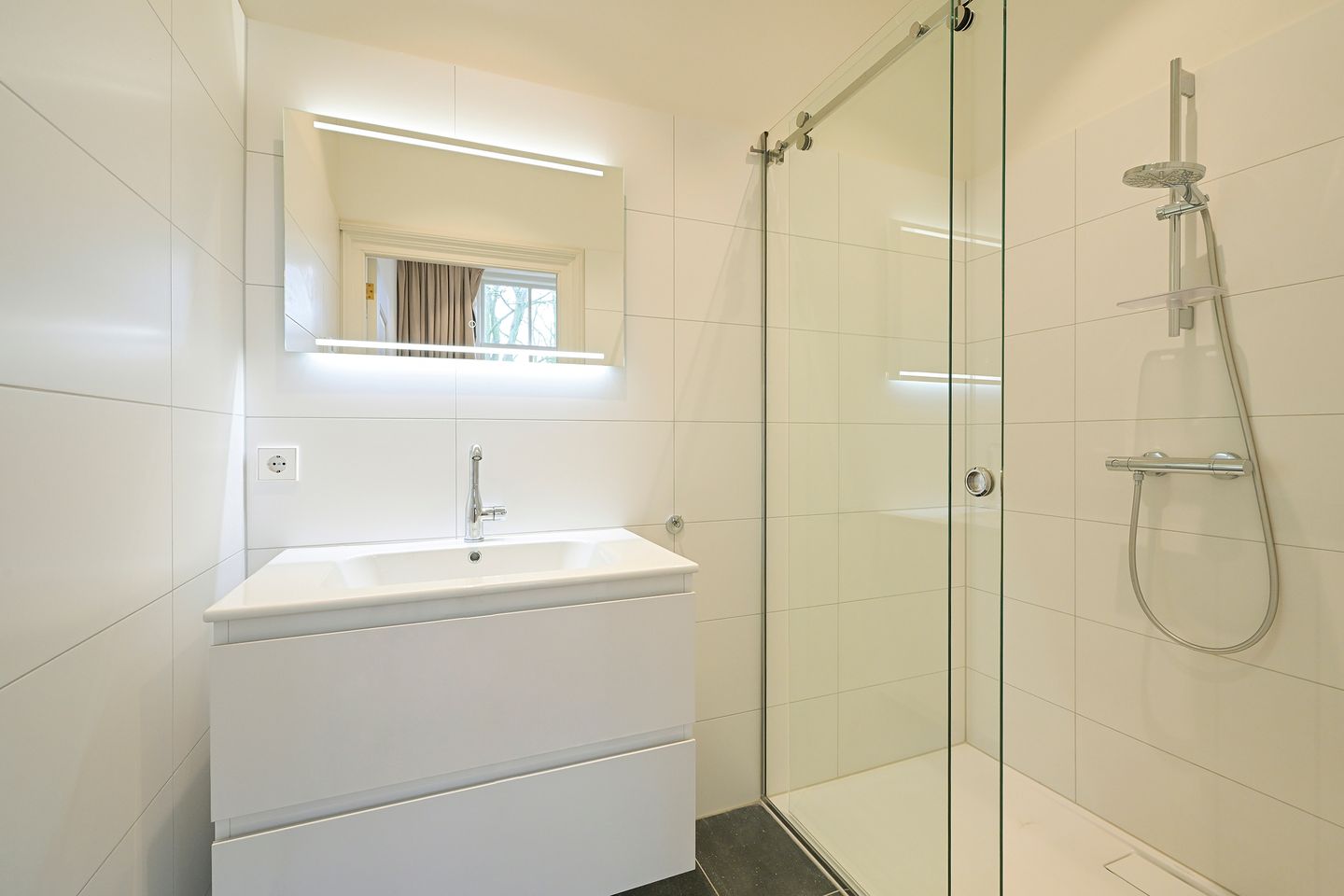 Foto 20 van Schoolstraat 2