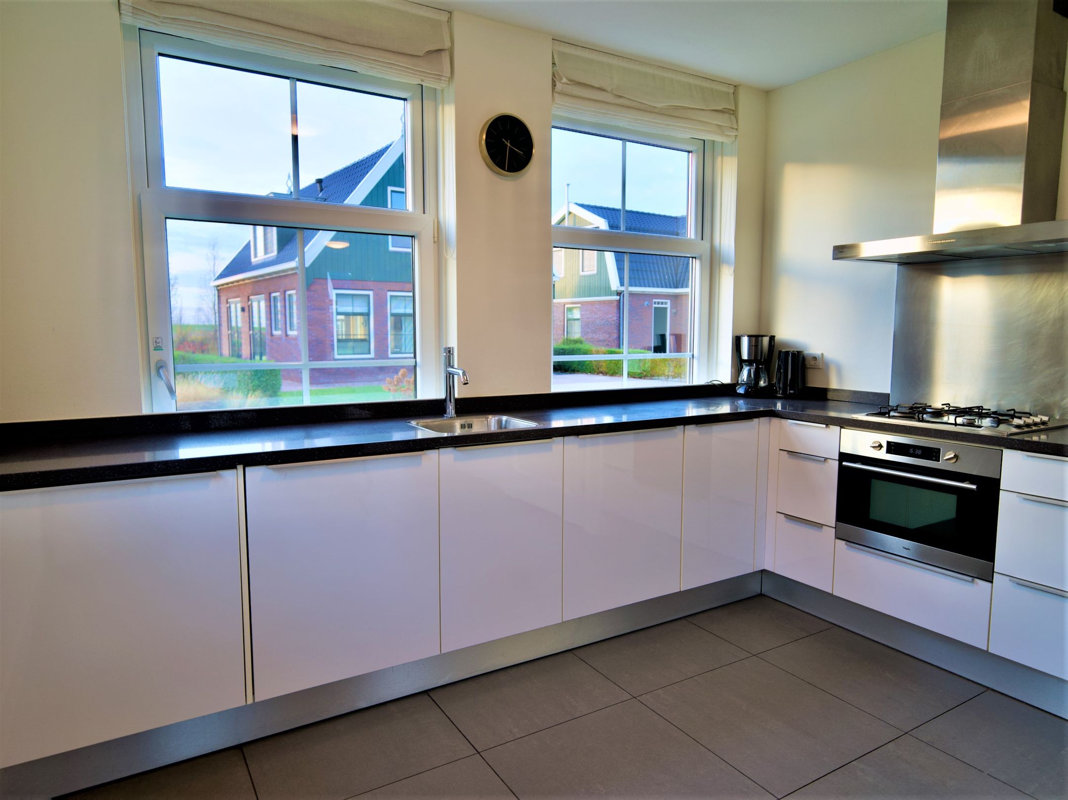 3-bedroom freehold villa in Uitdam — photo 5 of 5