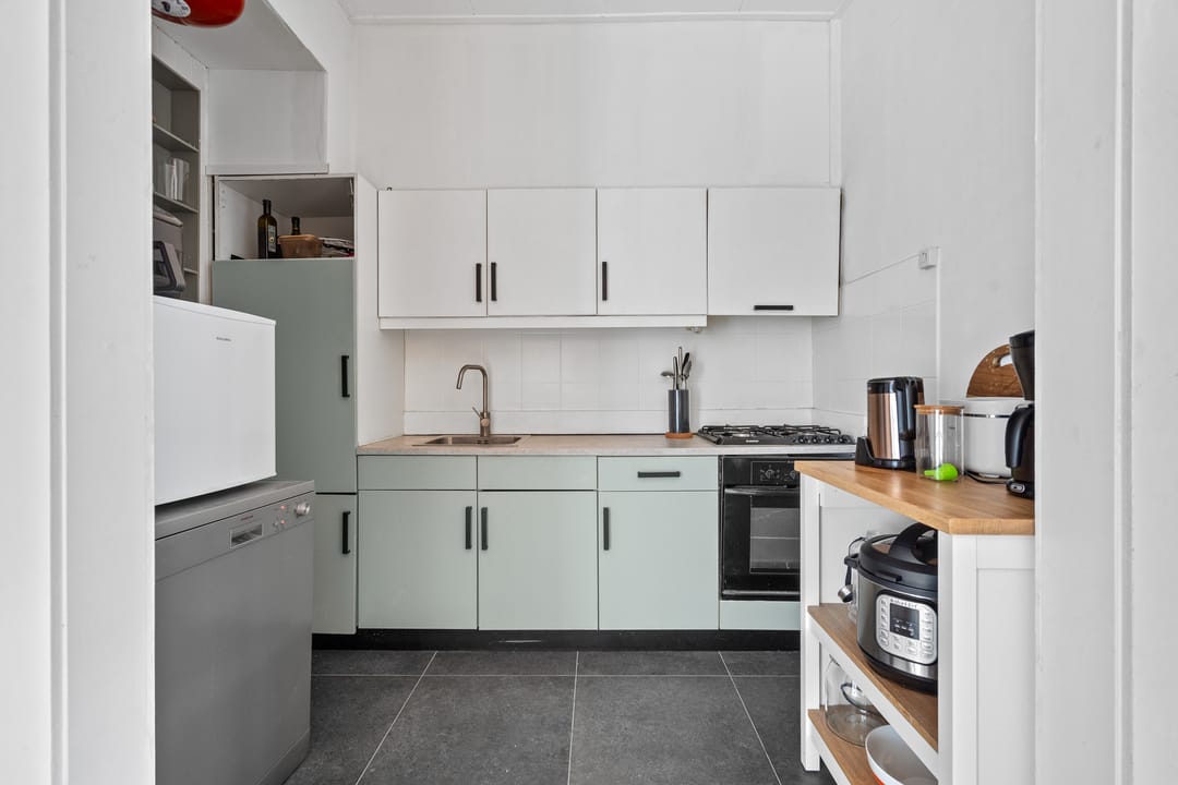 Photo 11 of Cornelis Mertenssstraat 55