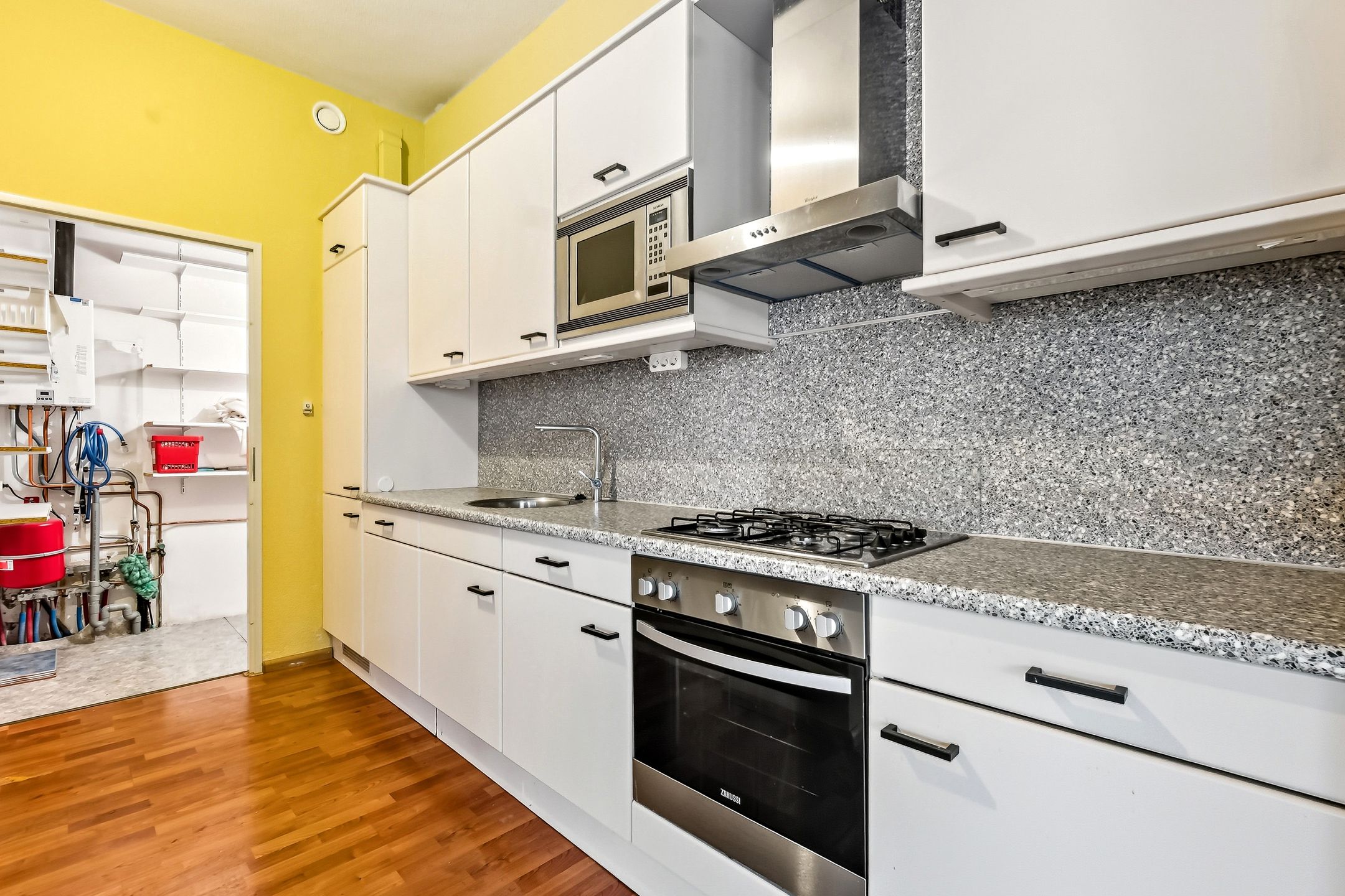 Photo 12 of Sir Winston Churchillln 283-F023