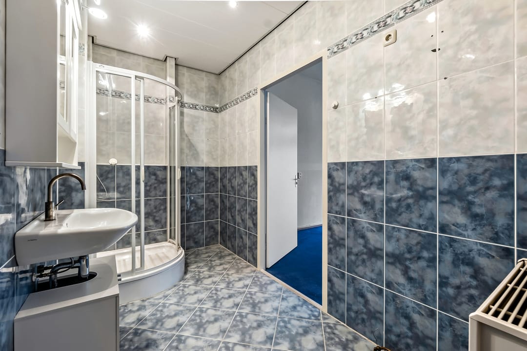 Photo 17 of Sir Winston Churchillln 283-F023