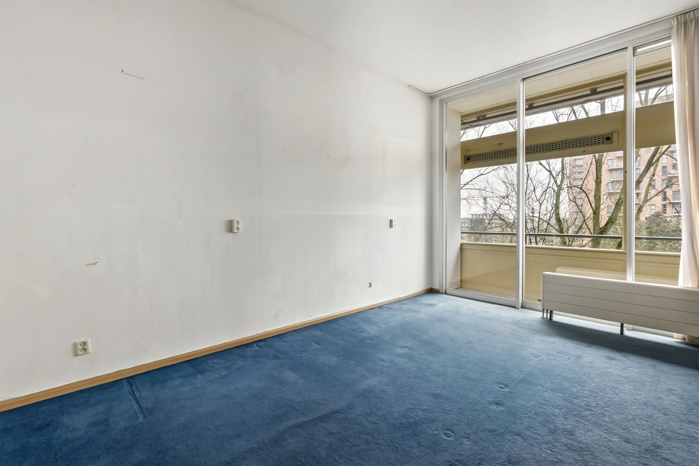 Photo 25 of Sir Winston Churchillln 283-F023