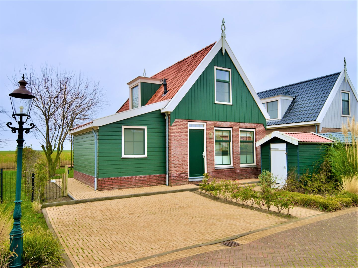 Foto 1 van Zeedijk 2-438