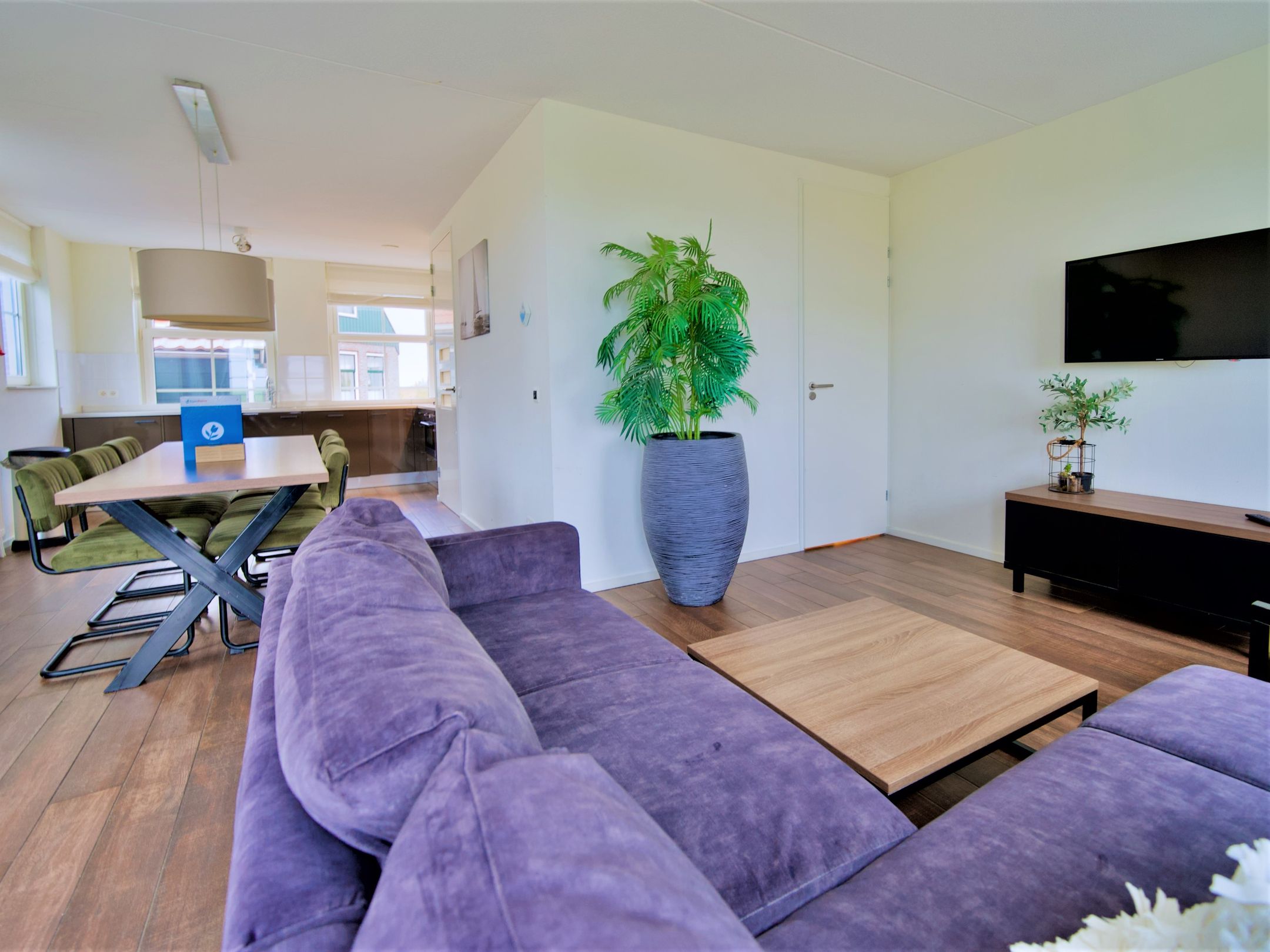3-bedroom freehold villa in Uitdam — photo 3 of 5