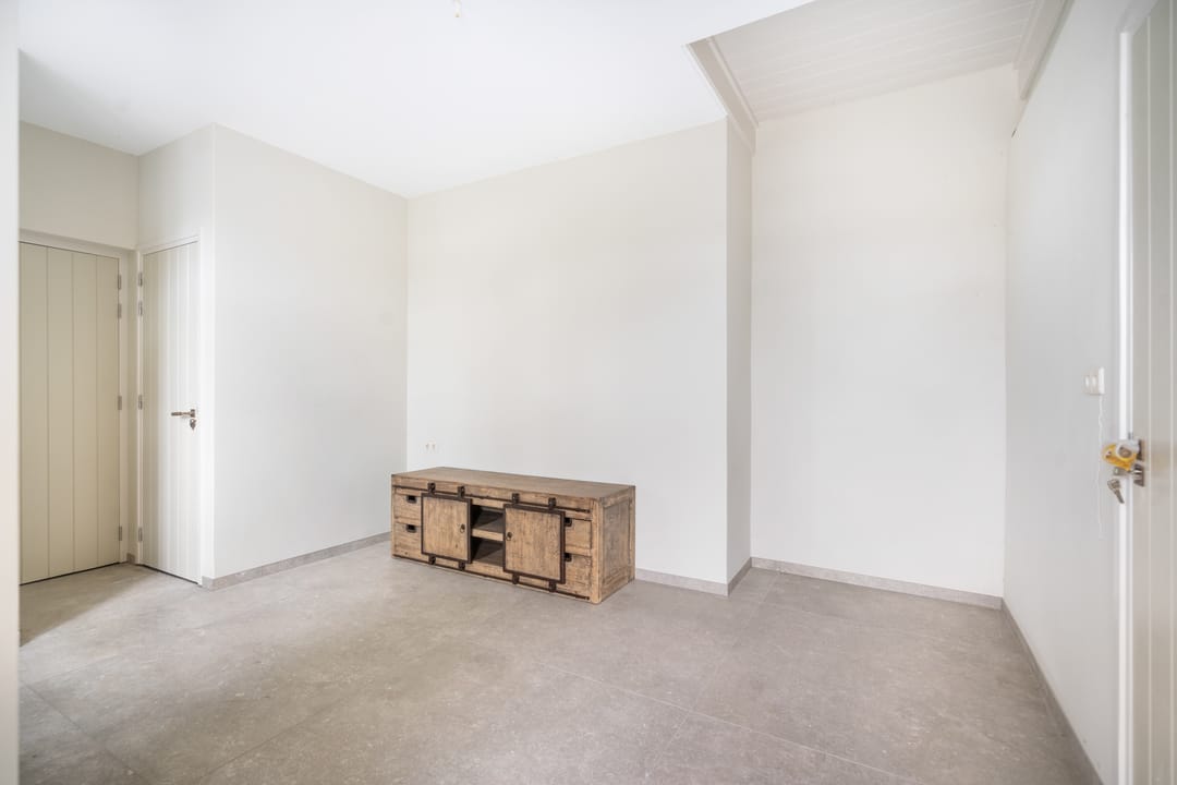 Photo 7 of Hoolstraat 10