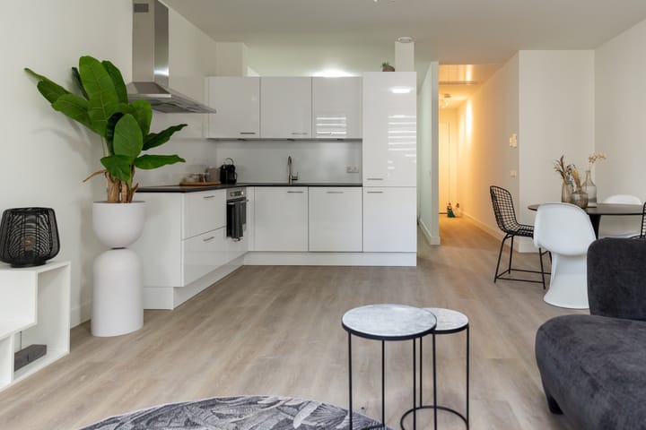 Foto 7 van Naritaweg 199-F