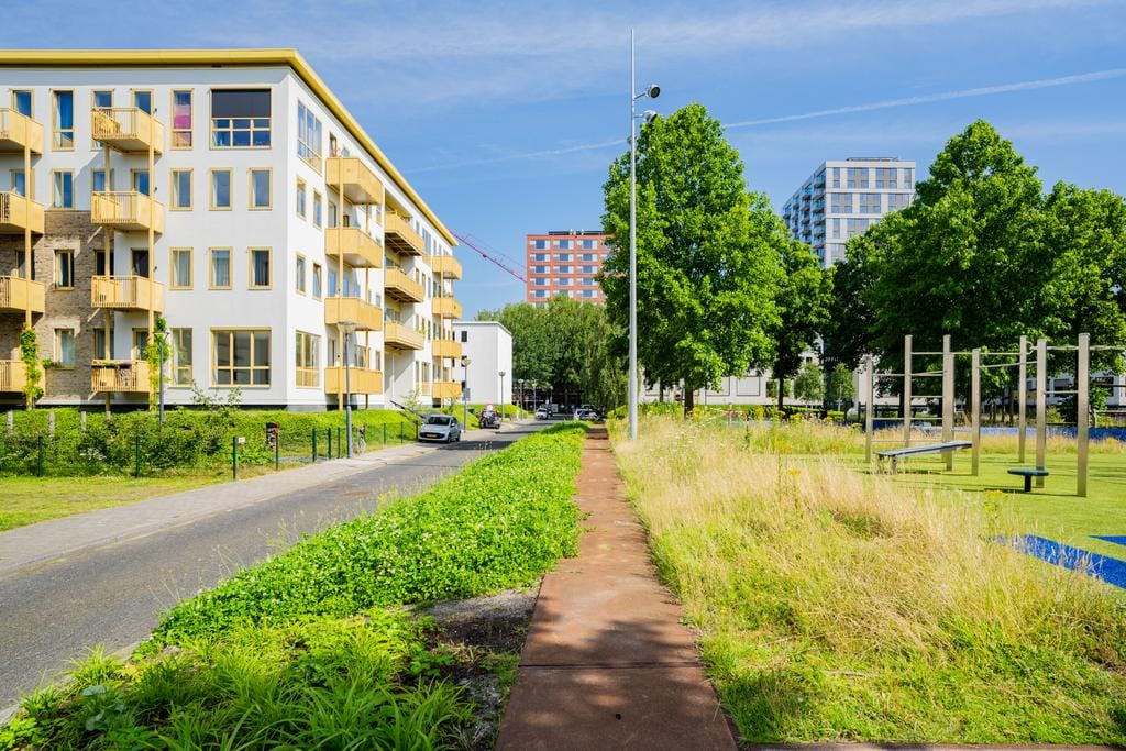 Foto 18 van Naritaweg 199-F