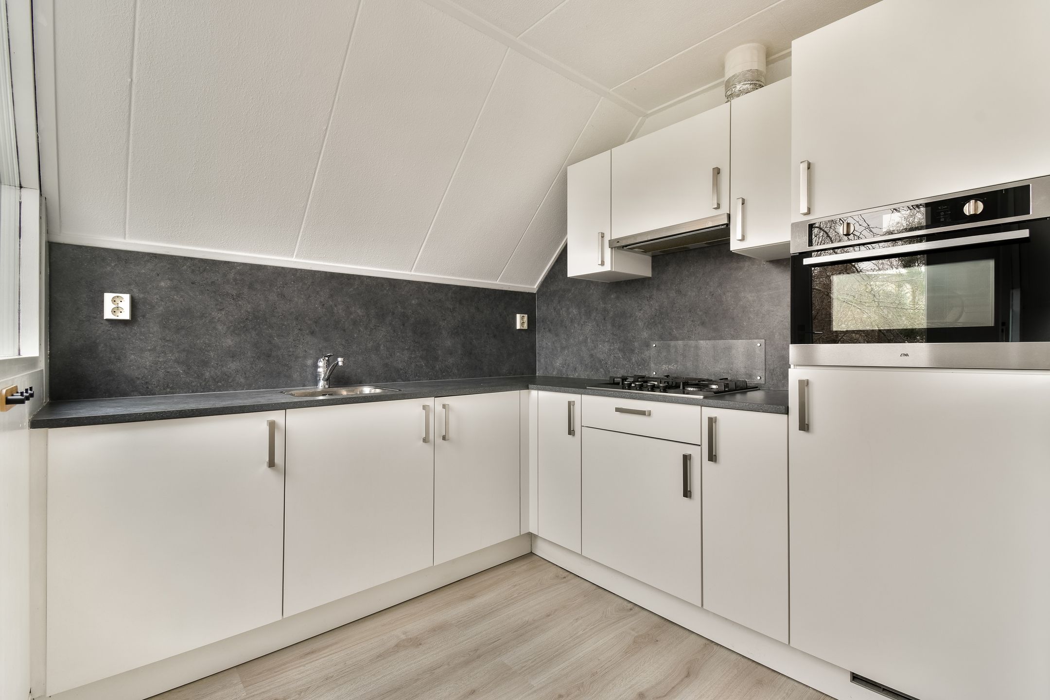 Foto 3 van Soeteliefskamp 56