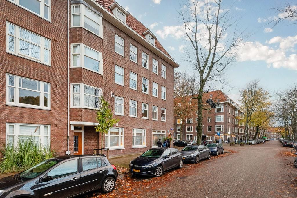 Foto 26 van Van Tuyll van Serooskerkenweg 1-1