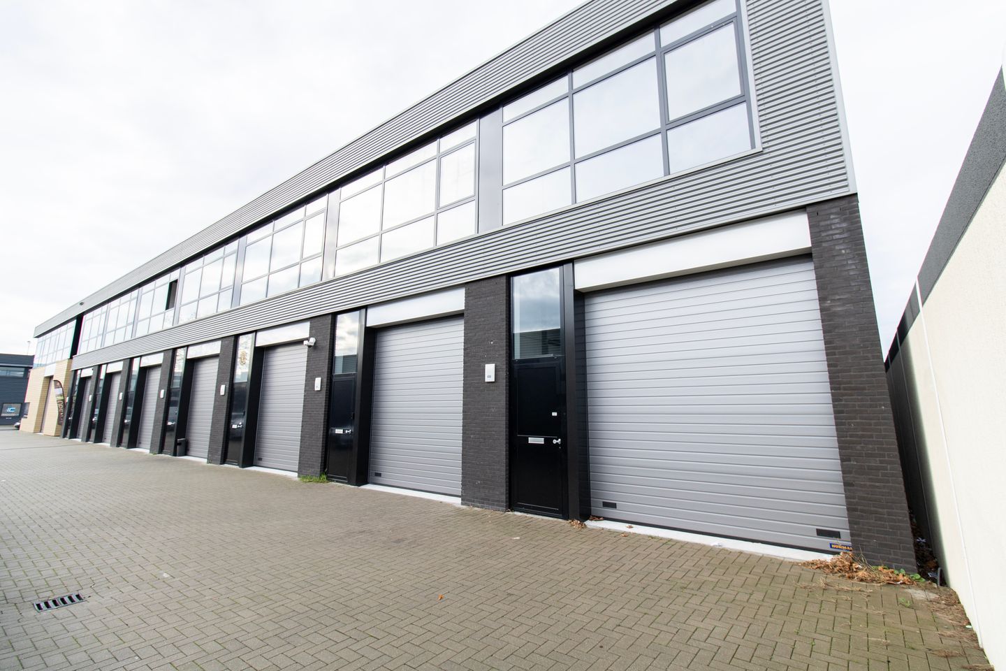 View photo 1 of Industrieweg 4-M