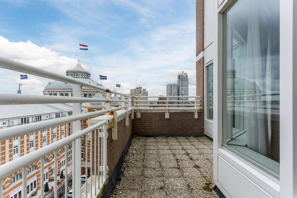 Foto 4 van Gevers Deynootplein 183