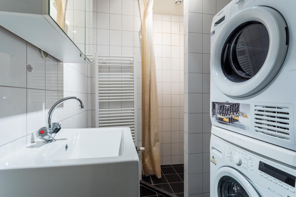 Foto 29 van Gevers Deynootplein 183