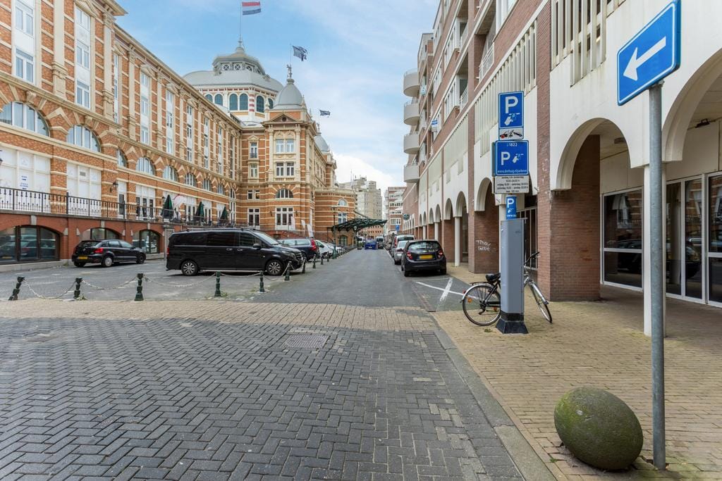 Foto 36 van Gevers Deynootplein 183