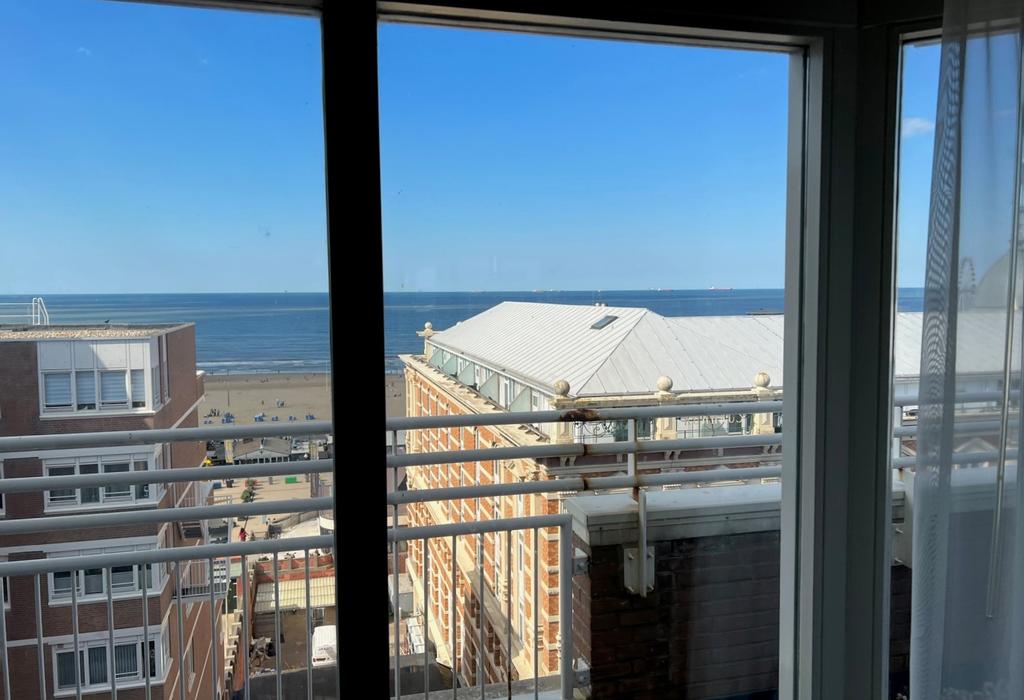 Foto 41 van Gevers Deynootplein 183