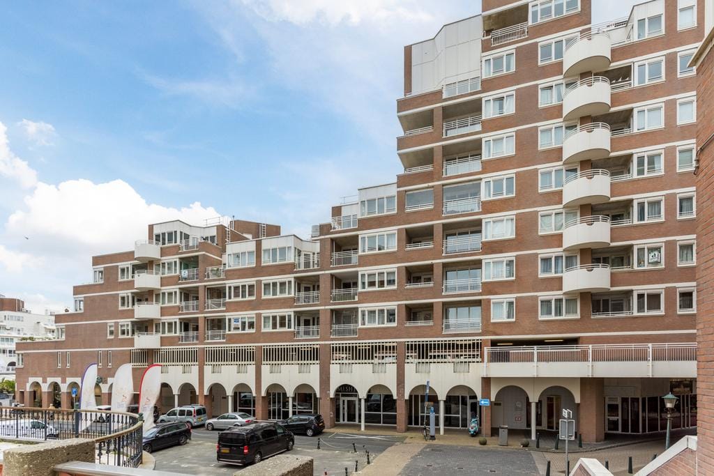 Foto 43 van Gevers Deynootplein 183