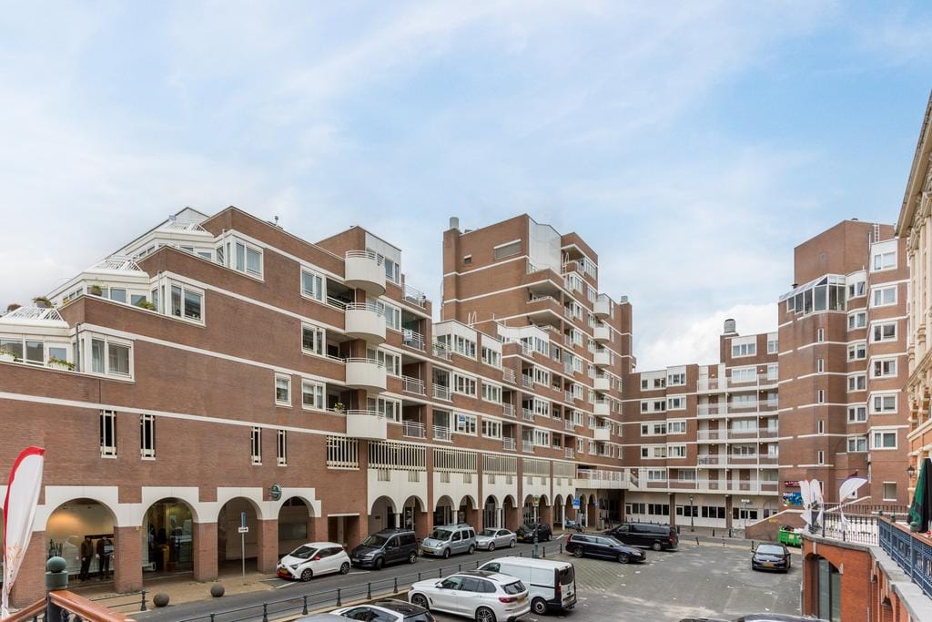 Foto 44 van Gevers Deynootplein 183