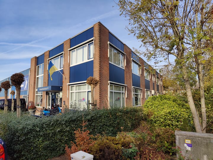 Ambachtenstraat 10, Ouderkerk aan de Amstel