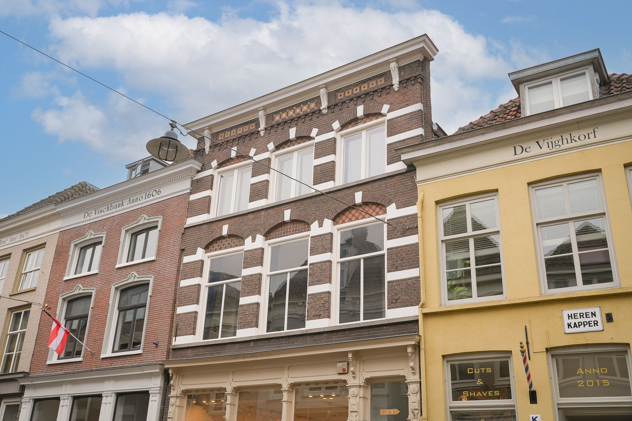 Photo 39 of Kruisstraat 20