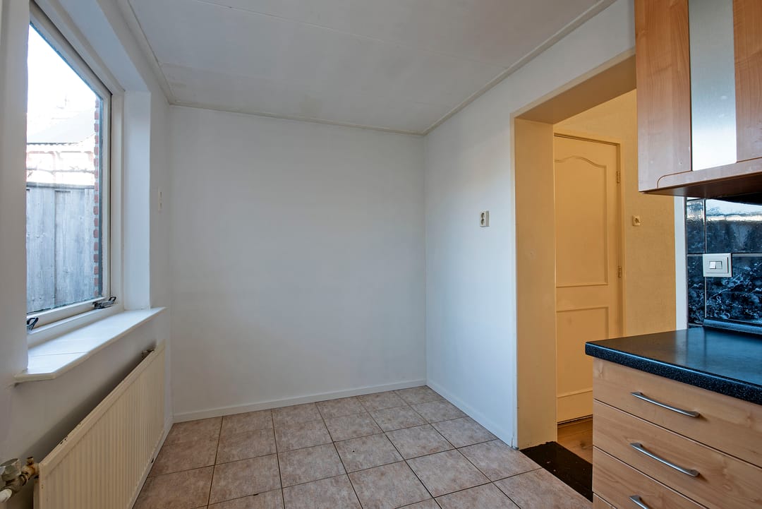 Photo 11 of Maaierstraat 34