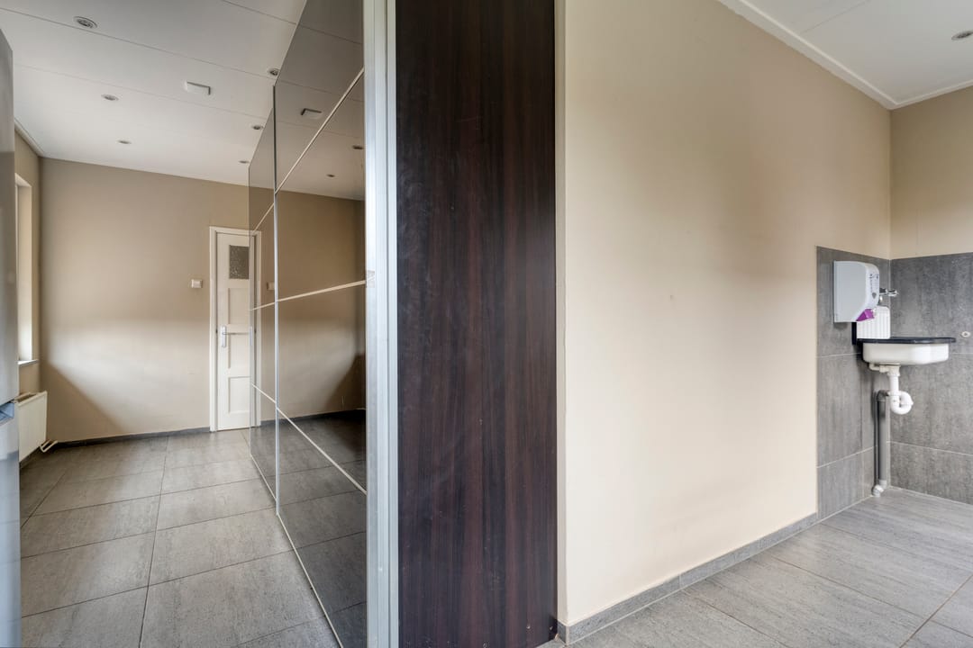 Photo 46 of Hoofdweg 113