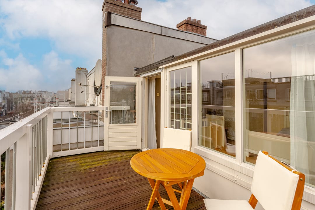 Photo 26 of Madurastraat 62-3