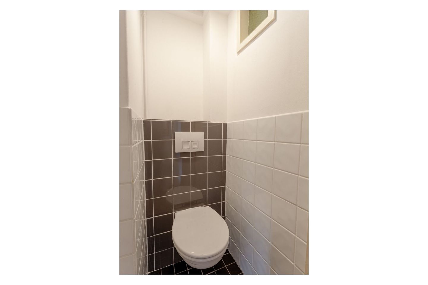 Photo 35 of Madurastraat 62-3