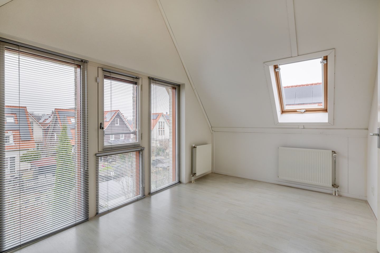 Photo 34 of De Loete 19