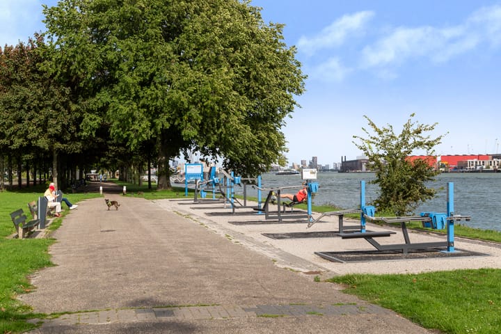 Foto 25 van IJsselmondestraat 31-A