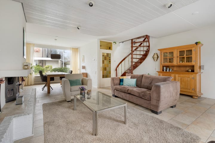 Photo 4 of Prof. Dondersstraat 4