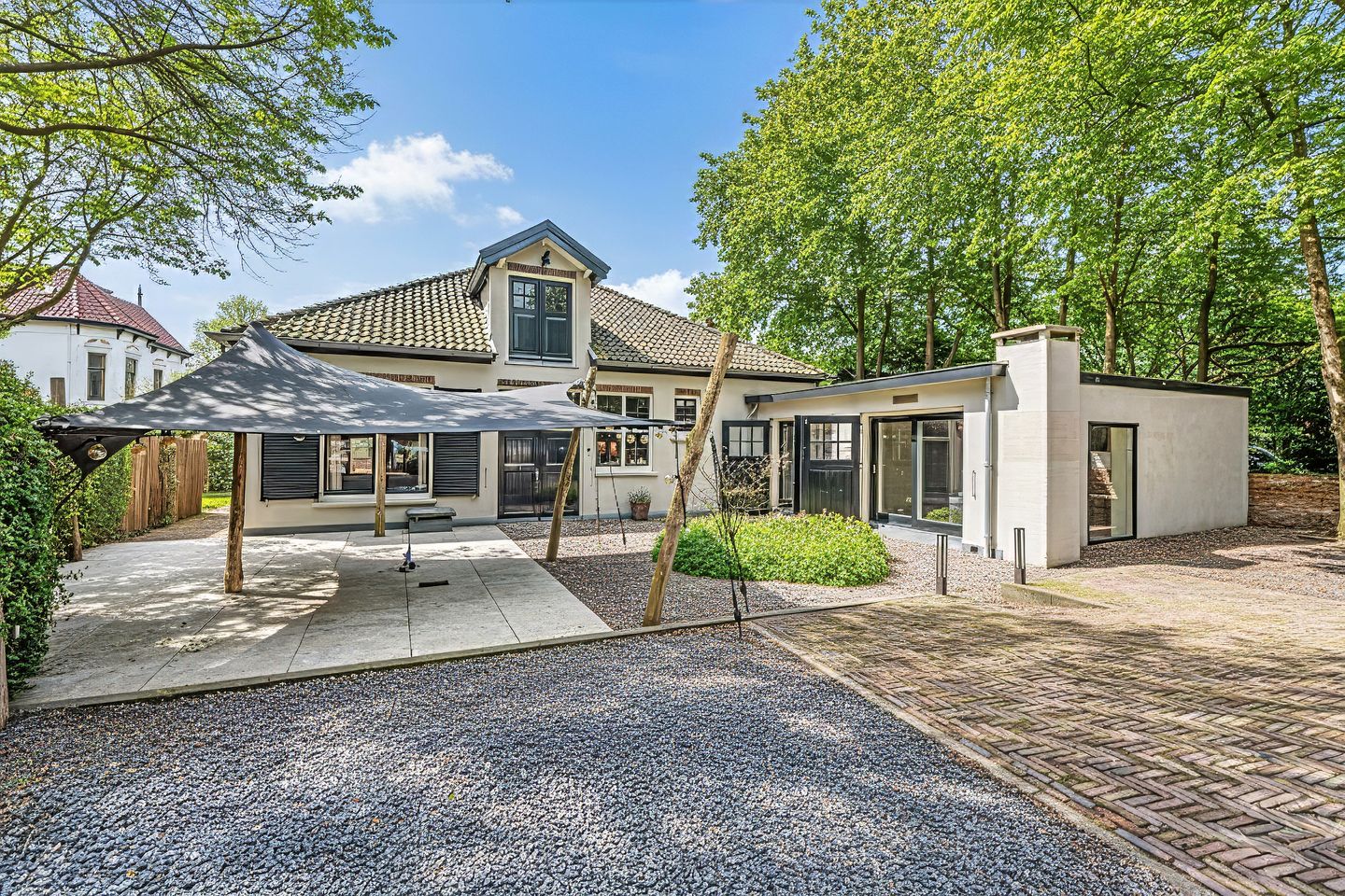 View photo 1 of Oude Enghweg 26