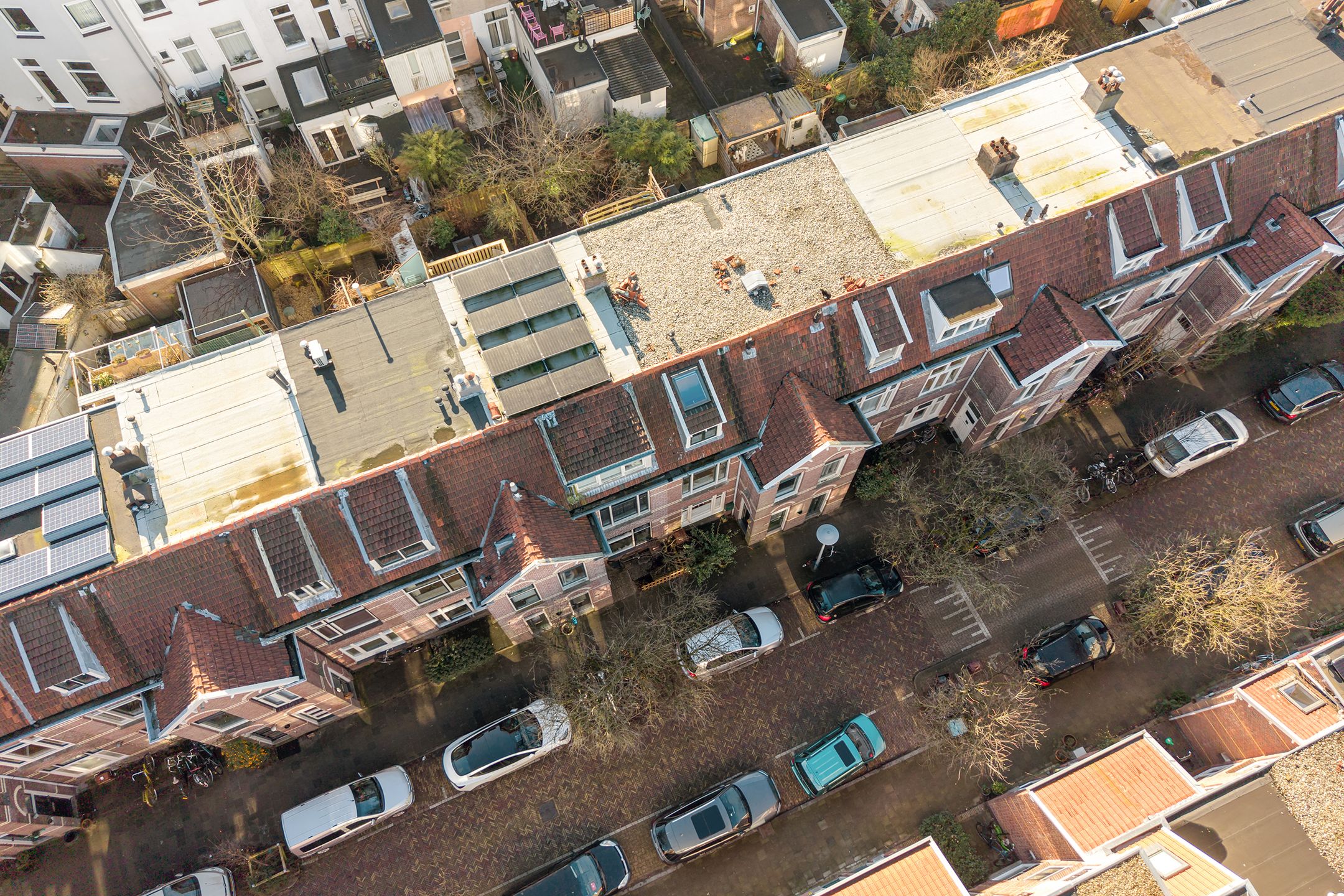 Foto 36 van 2e Atjehstraat 12-BS