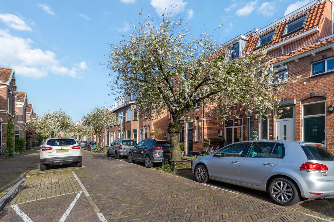 Foto 38 van 2e Atjehstraat 12-BS