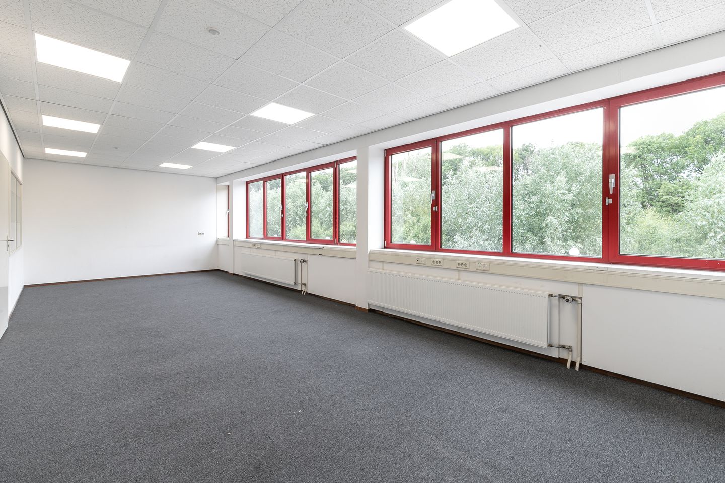 Bekijk foto 3 van Edisonweg 21-b