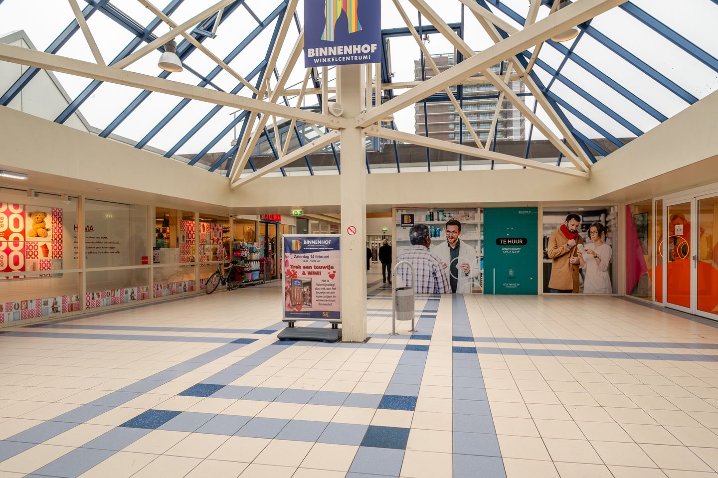 Bekijk foto 3 van Binnenhof 21
