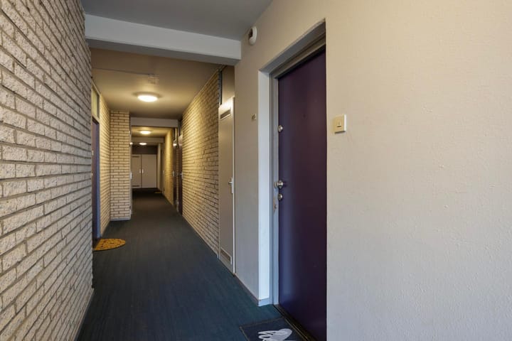 Foto 32 van Roserije 81-C