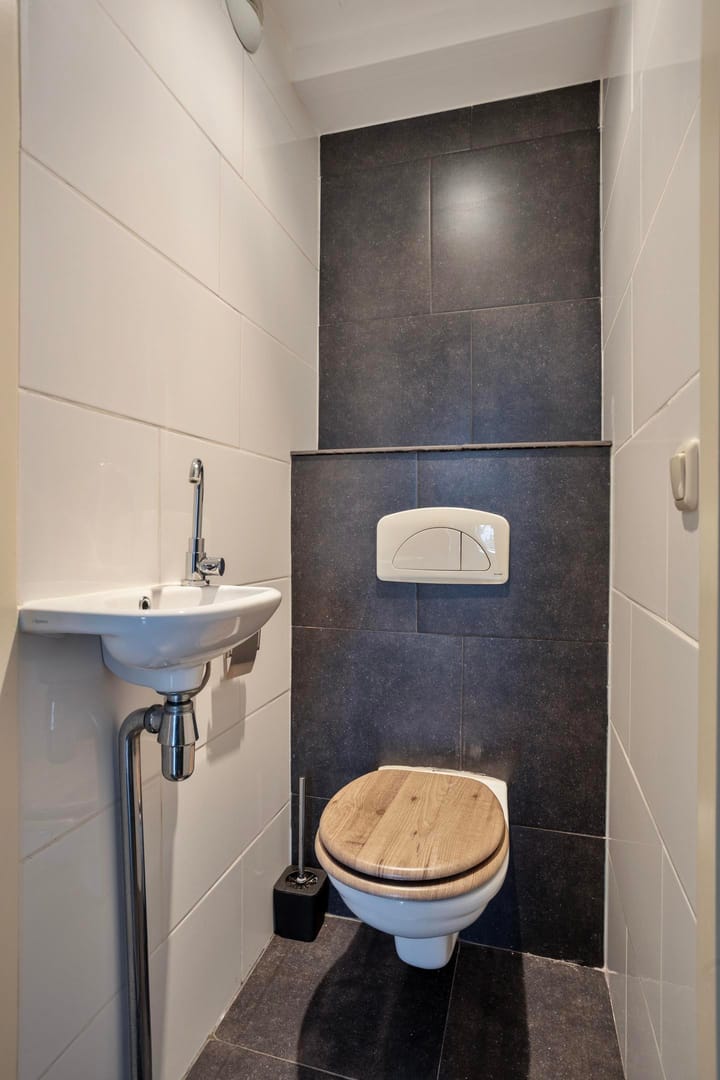 Foto 13 van Roserije 81-C