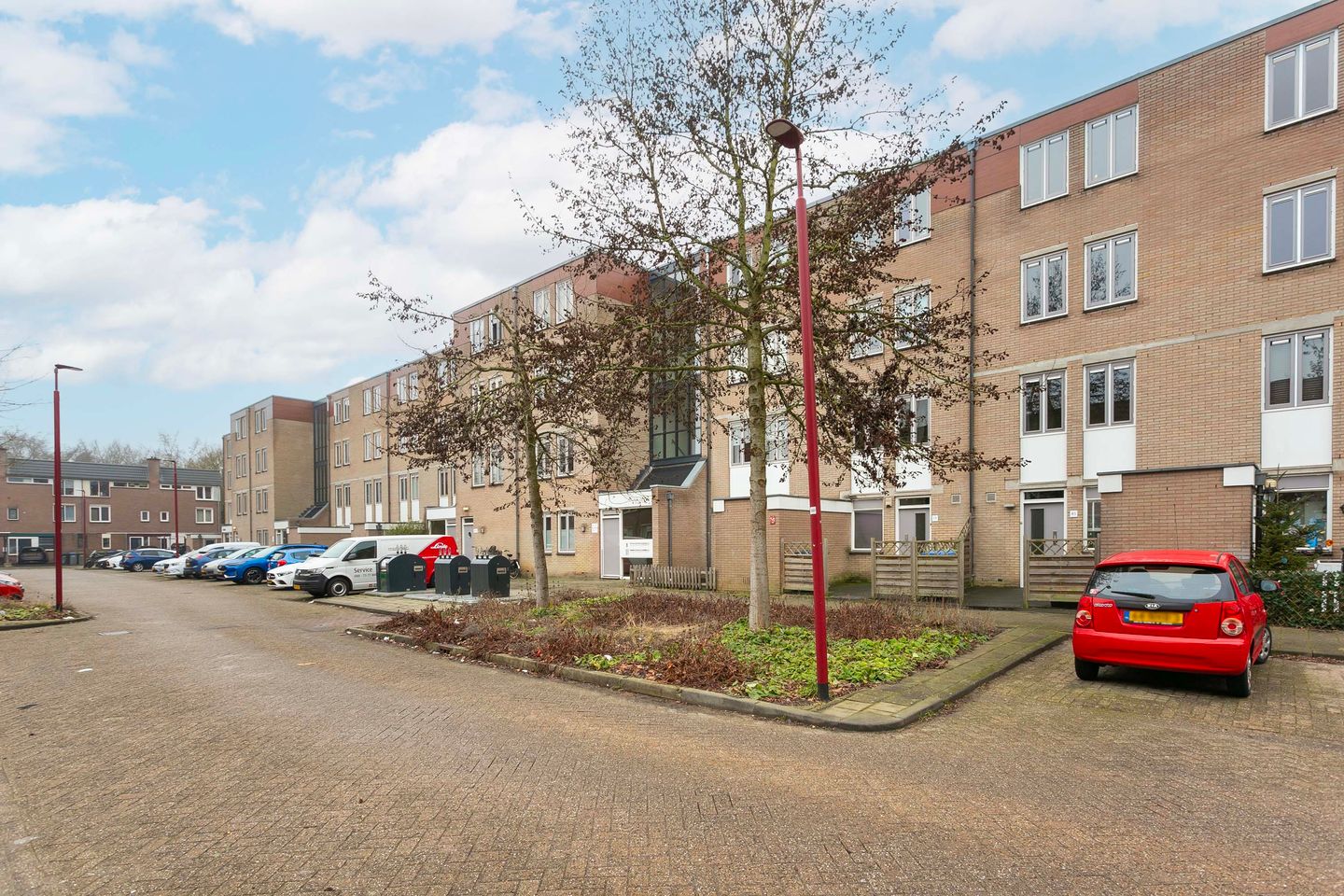 Photo 4 of Zwolseveste 85