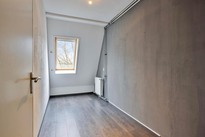 Foto 17 van Roserije 81-C