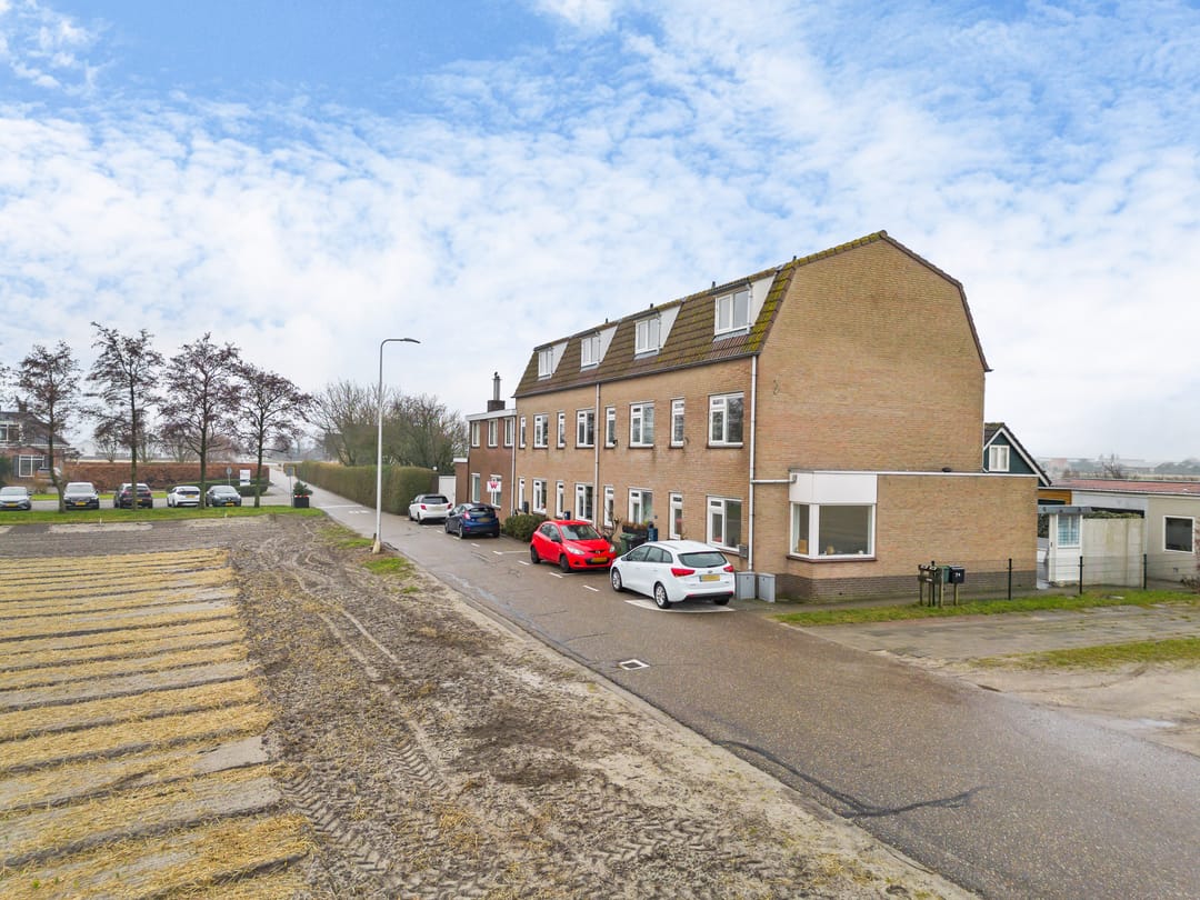 Foto 1 van Torenlaan 11