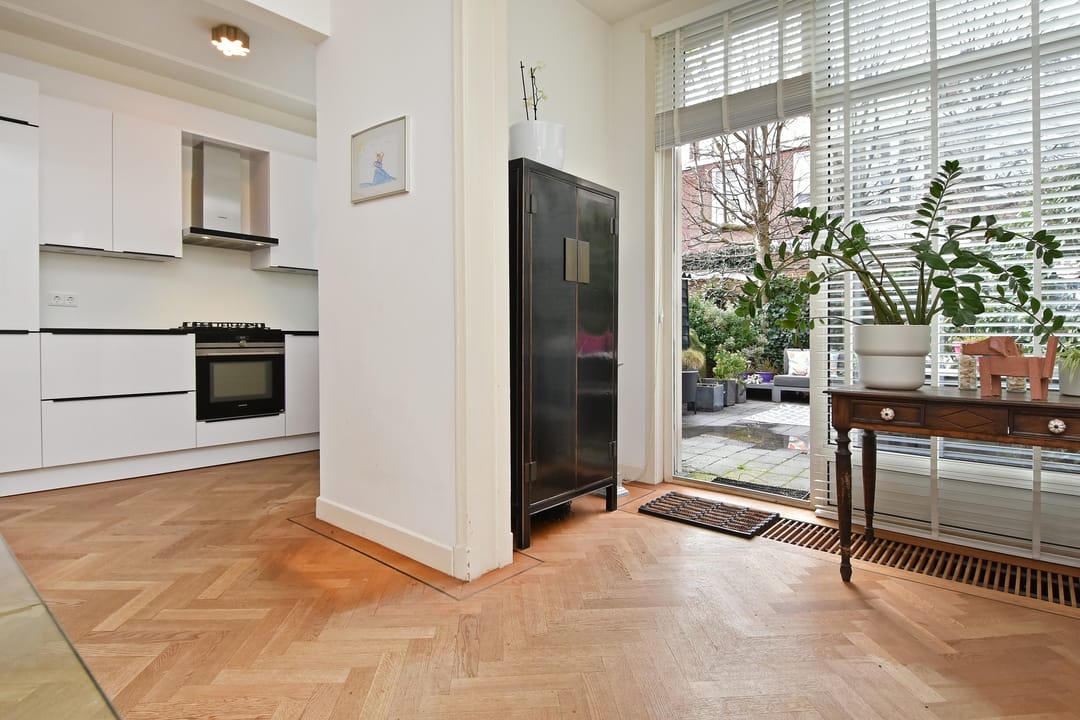 Foto 22 van Van Boetzelaerlaan 284