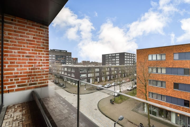 Photo 4 of Maria Austriastraat 79