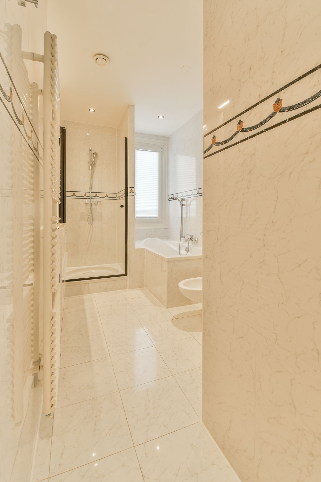 Foto 19 van Reyer Anslostraat 2-2