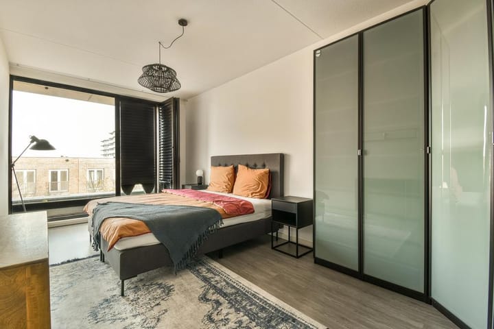 Photo 10 of Erich Salomonstraat 144