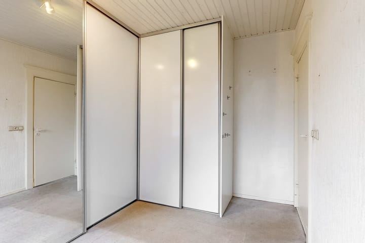 Photo 18 of Raadhuisplein 2