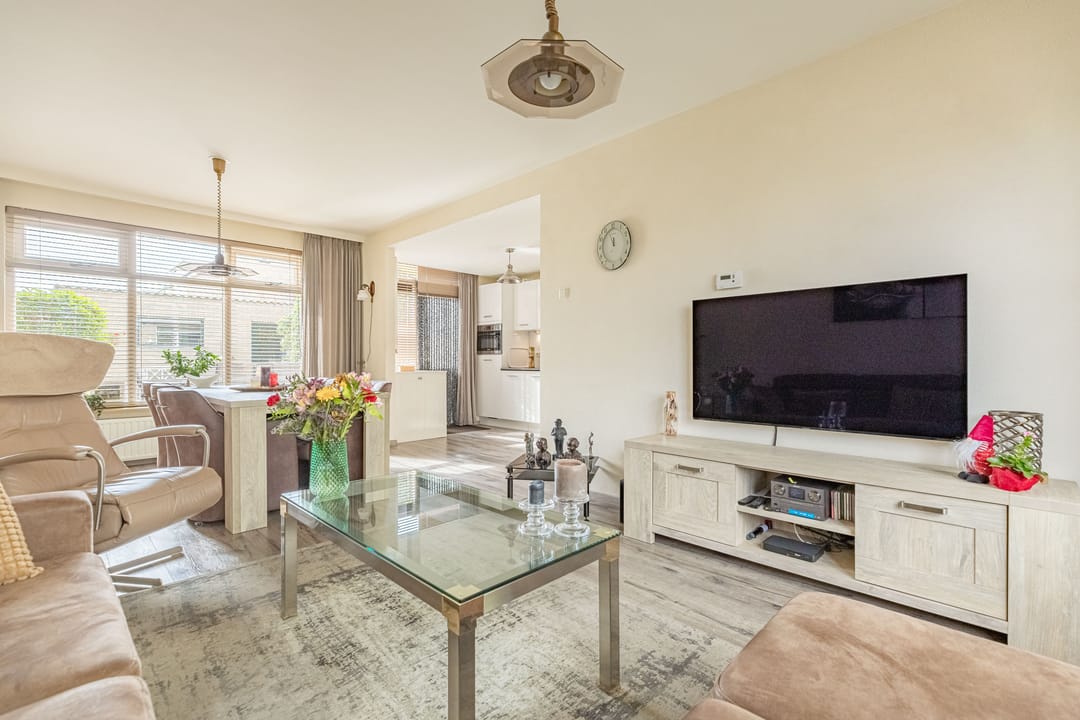 Foto 2 van Papierberk 25