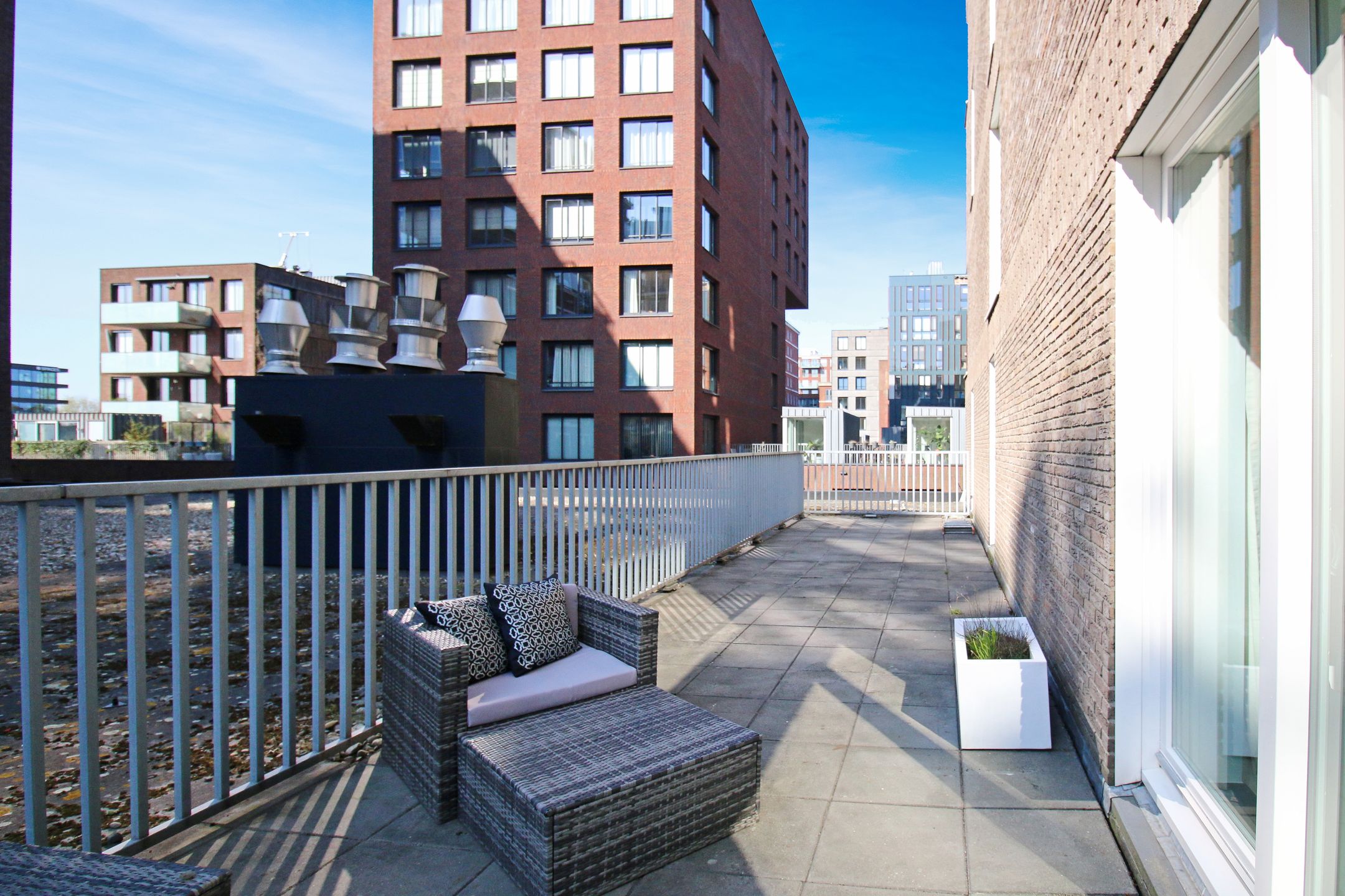 Foto 9 van Westerdoksdijk 327