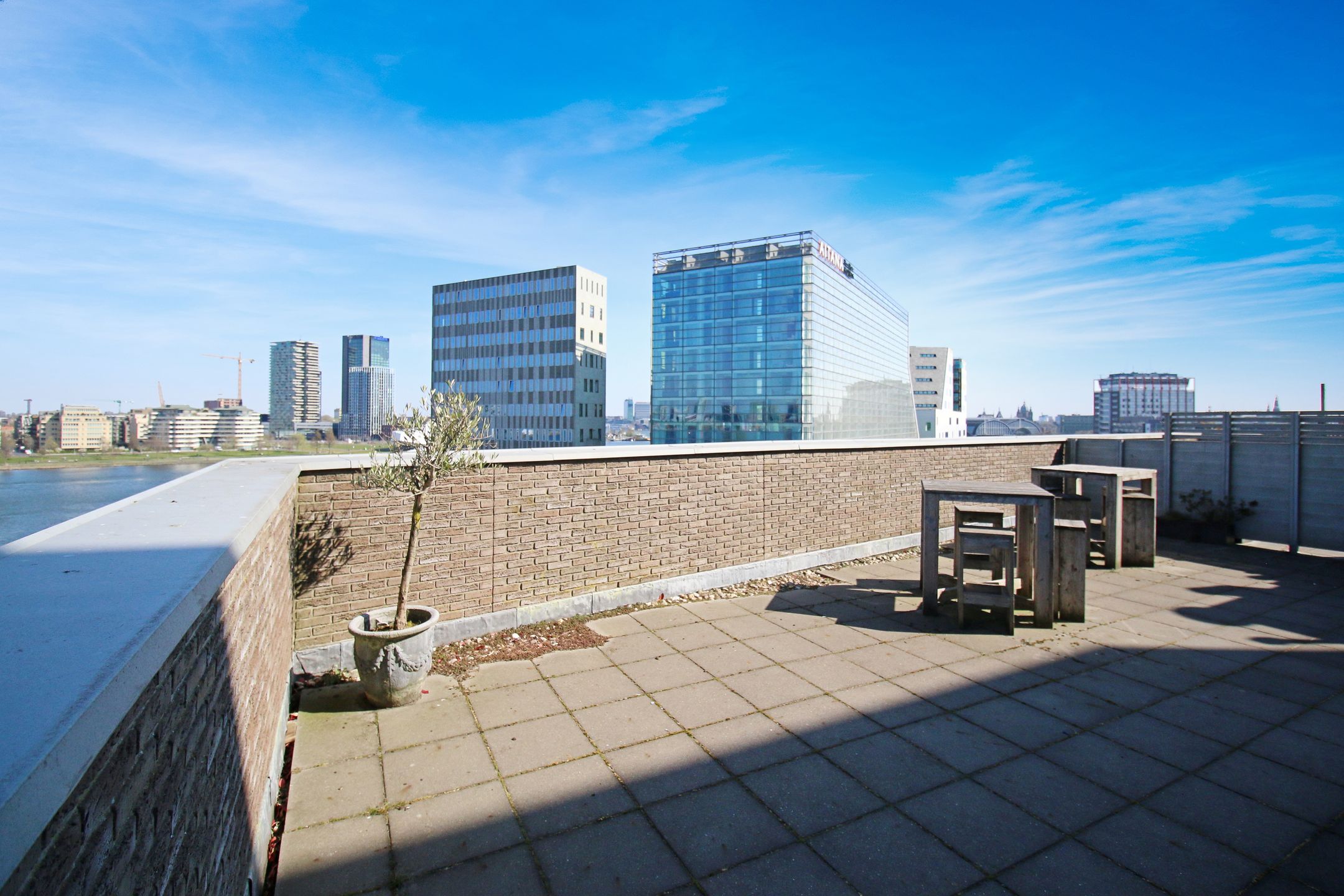 Foto 21 van Westerdoksdijk 327