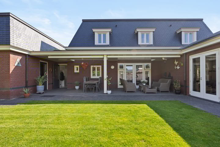 Foto 5 van Annastraat 1