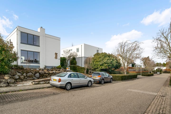 Photo 19 of Burgemeester Huybenstraat 9